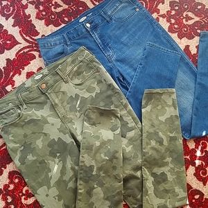 2for1! Old Navy Rockstar Super Skinny Jeans